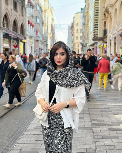 مانتو پرواز