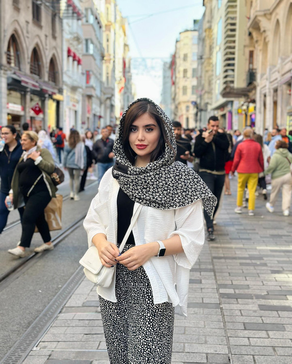 مانتو پرواز